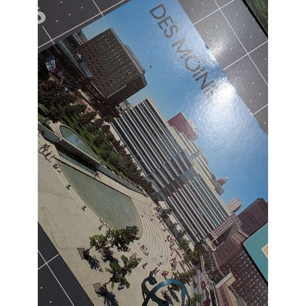 Des Moines Iowa City Post Cards Landscape lot of 5 unposted